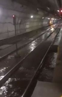 Vídeo mostra alagamento em túnel da Linha 4-Amarela após forte chuva (Arquivo pessoal/Vitor de Farias)